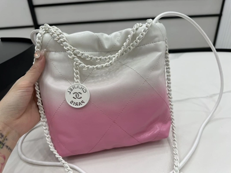 Ch**el shopping bags 4017-0395