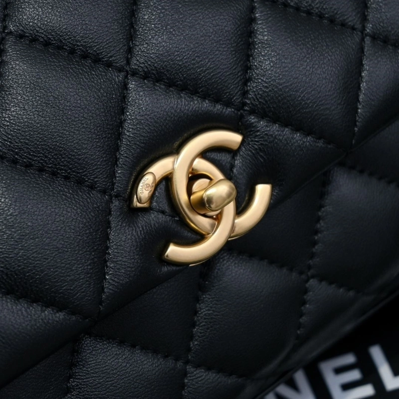 Ch**el woc bags 4017-2135