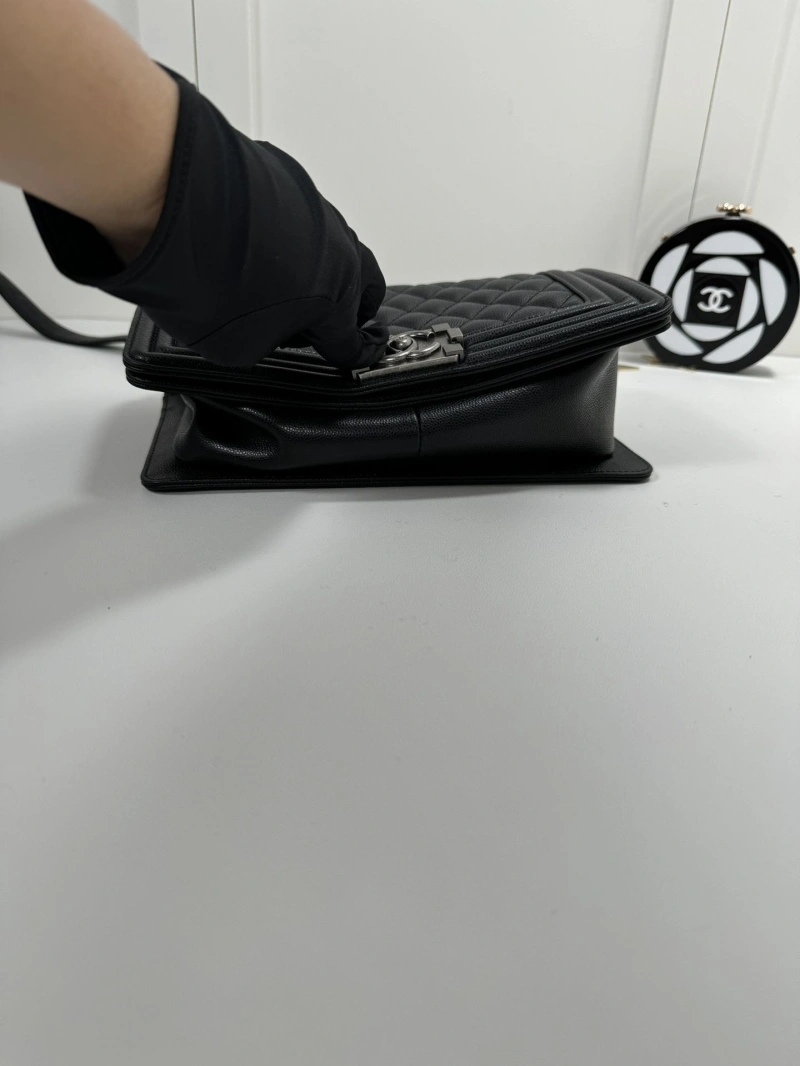 Ch**el woc bags 4017-2249