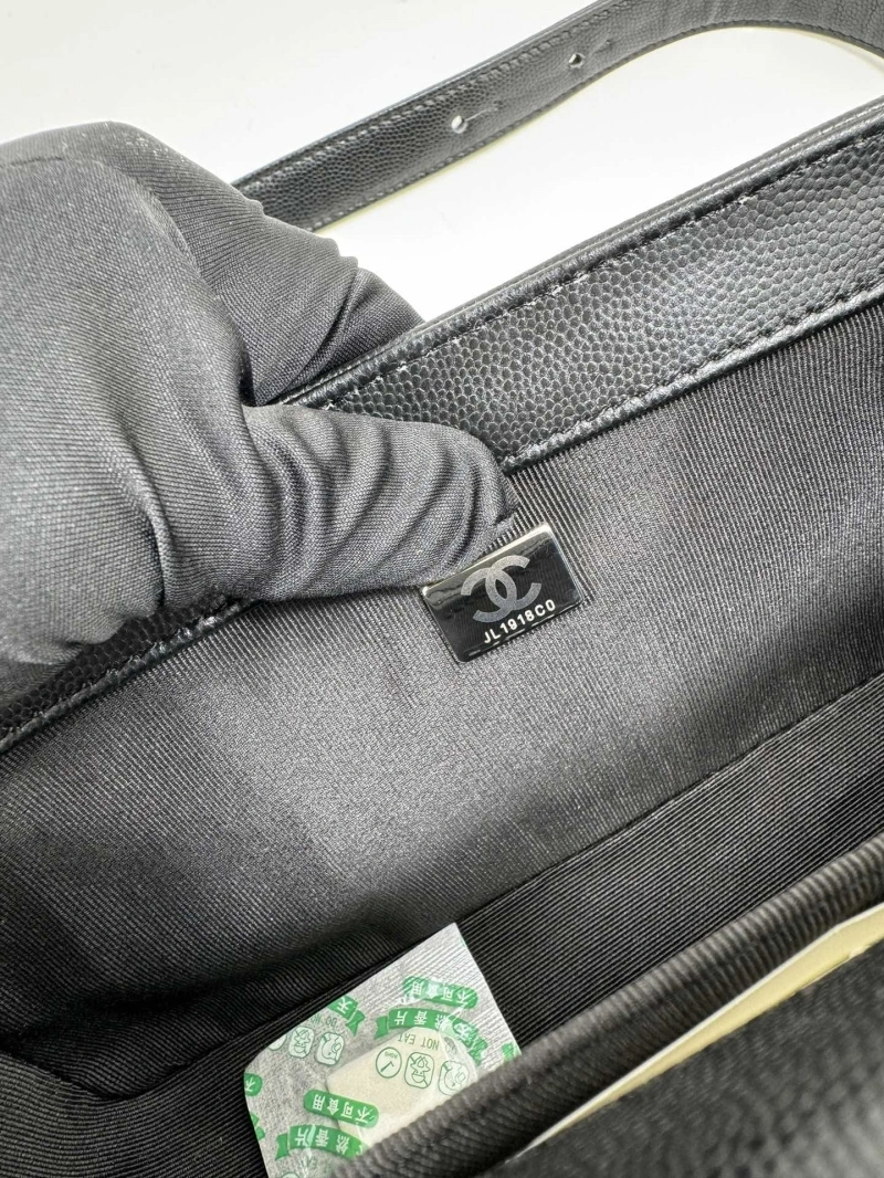 Ch**el woc bags 4017-2249