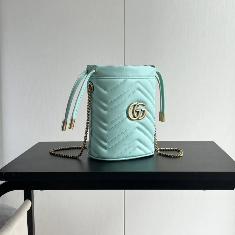 Gvc*1 bucket bags 4032-0865
