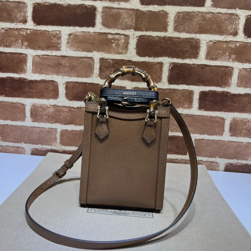 Gvc*1 top handle bags 4033-0223