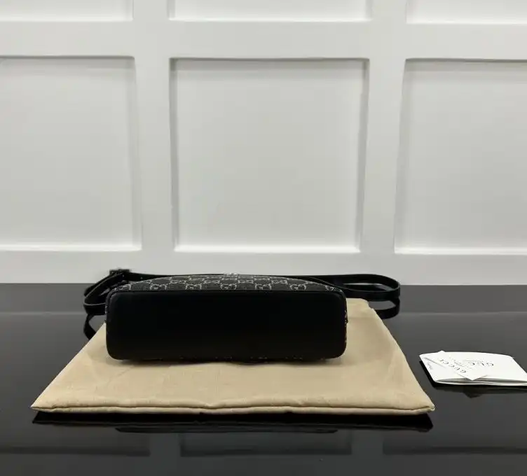 Gvc*1 satchel bags 4034f-0050