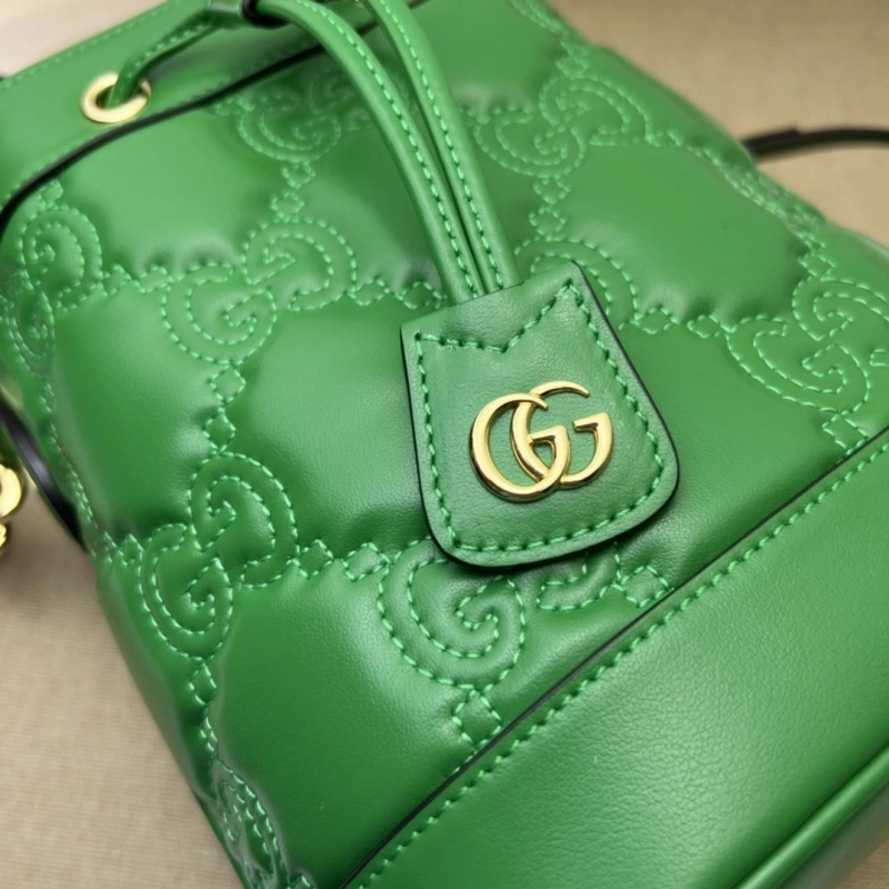 Gvc*1 bucket bags 4036-0477