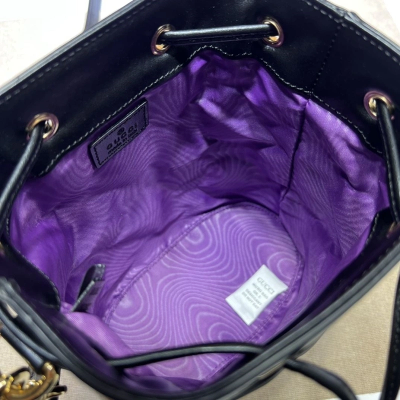 Gvc*1 bucket bags 4036b-0010