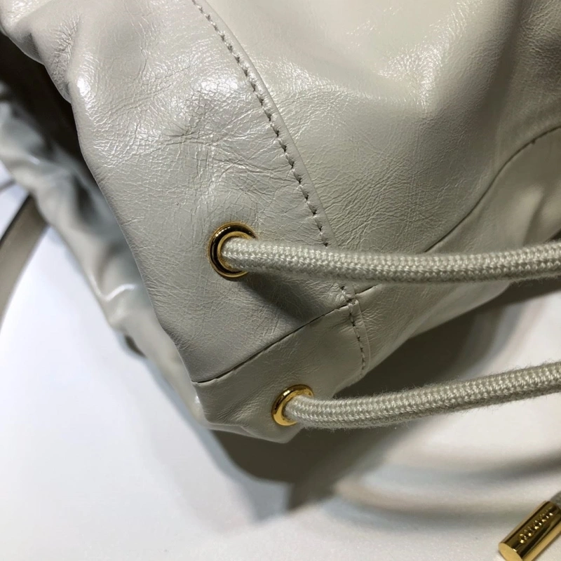 Gvc*1 bucket bags 4036b-0862
