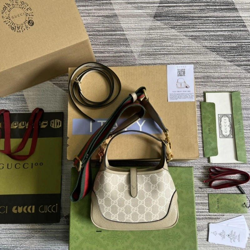 Gvc*1 top handle bags 4036c-0366