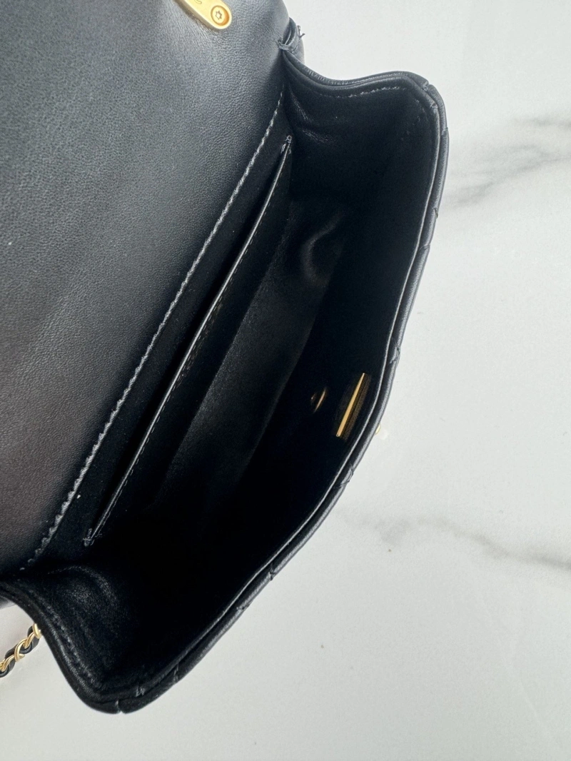 Ch**el 19 bags 4046f-0154