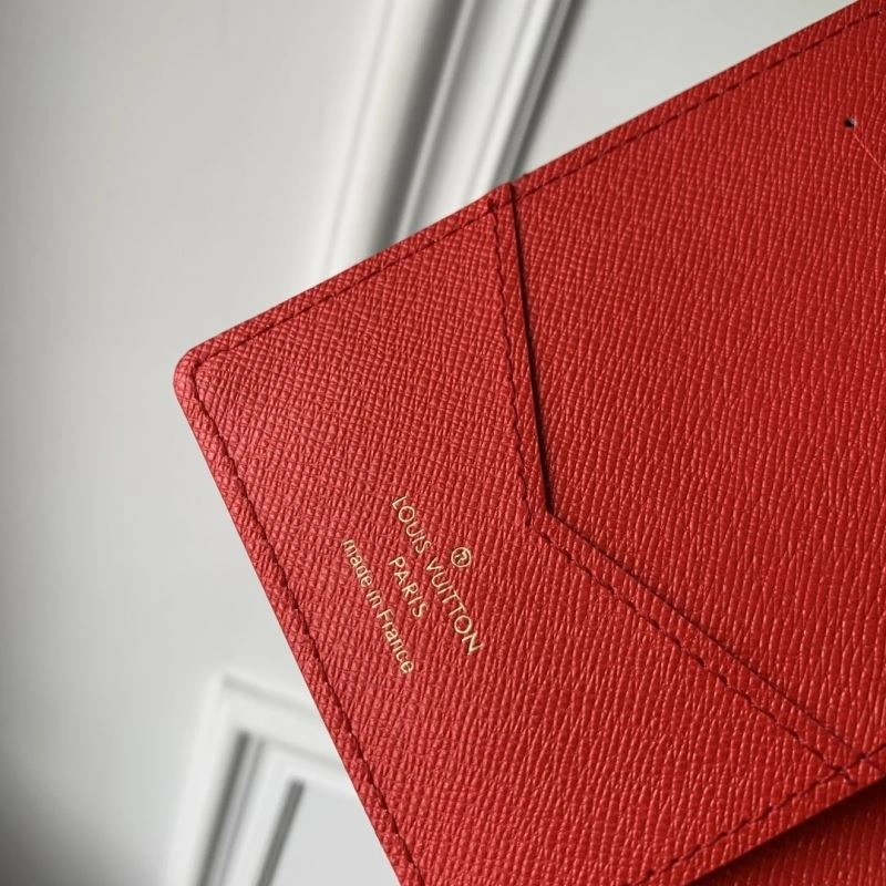 LV Wallets 4048H-0249