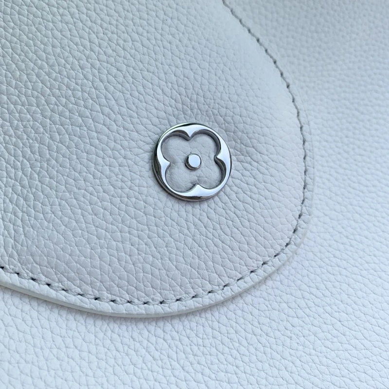 LV Capucines Bags 4048I-0499