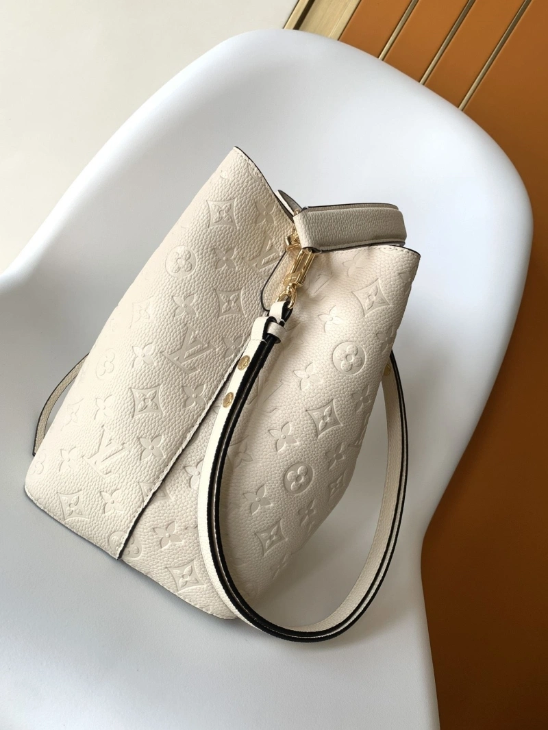 LV Bucket Bags 4056D-0103