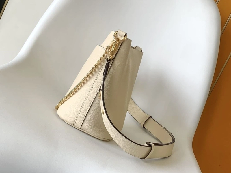 LV Shopping Bags 4056D-0180