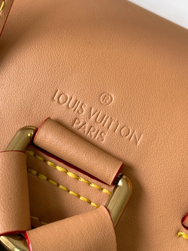 LV Backpacks 4056D-0286