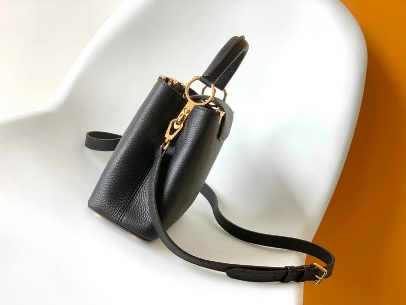 LV Capucines Bags 4056F-0016