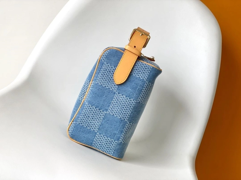 LV Cosmetic Bags 4056F-0024