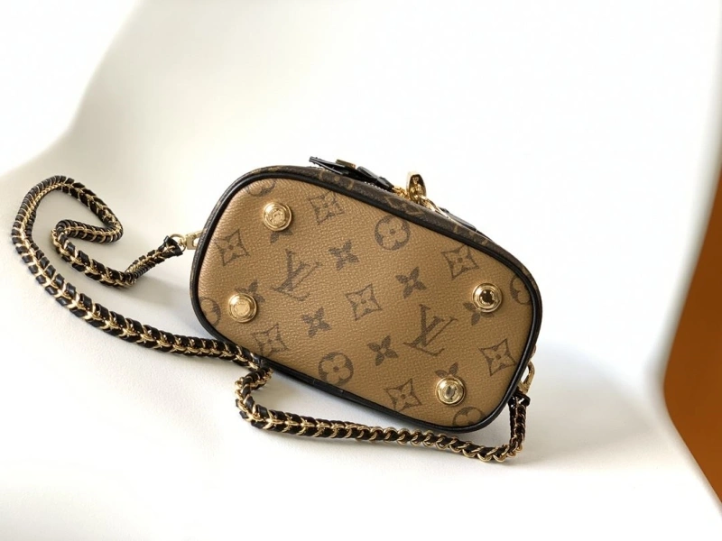 LV Cosmetic Bags 4056F-0139