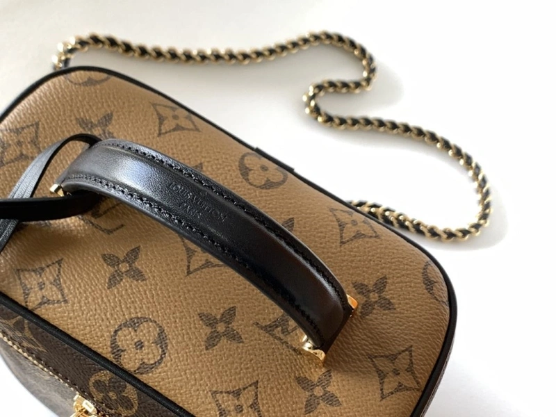 LV Cosmetic Bags 4056F-0139