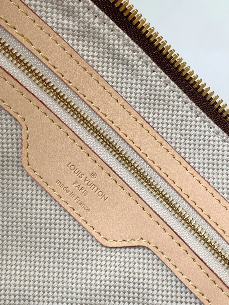 LV Travel Bags 4056F-0265