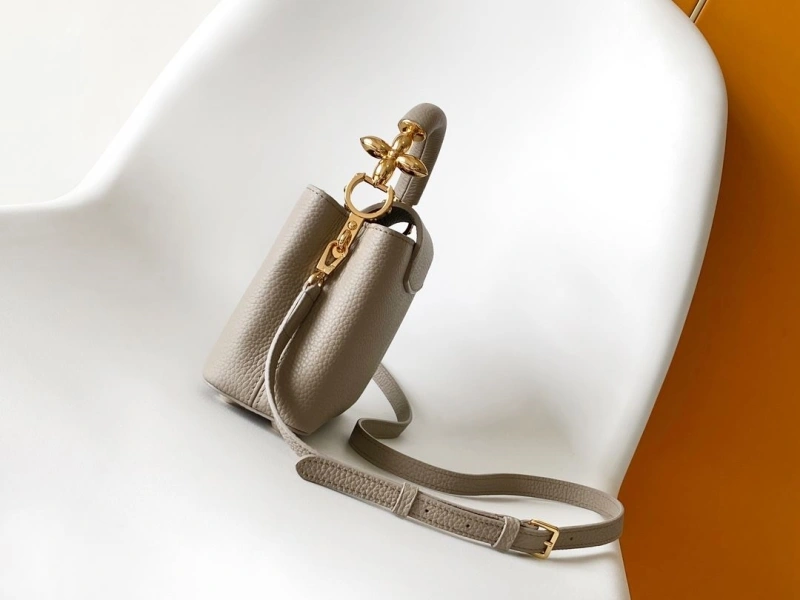 LV Capucines Bags 4056F-0568