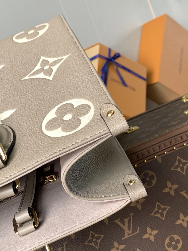 LV Shopping Bags 4056F-0654