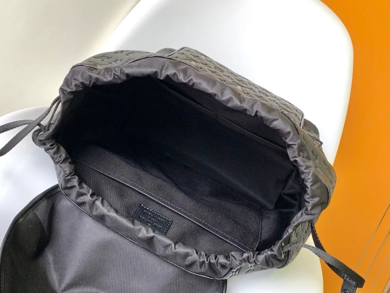 LV Backpacks 4056F-0712