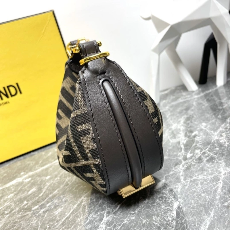 F**di top handle bags 4081-0074