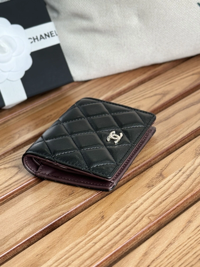 Ch**el wallets 4081-0107