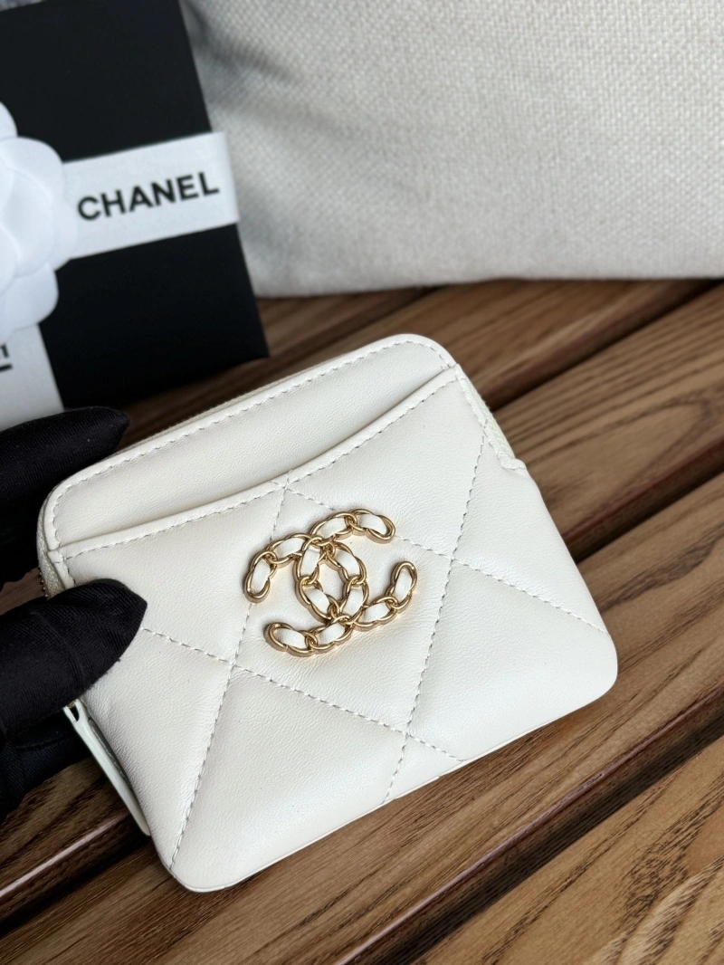 Ch**el wallets 4081-0127