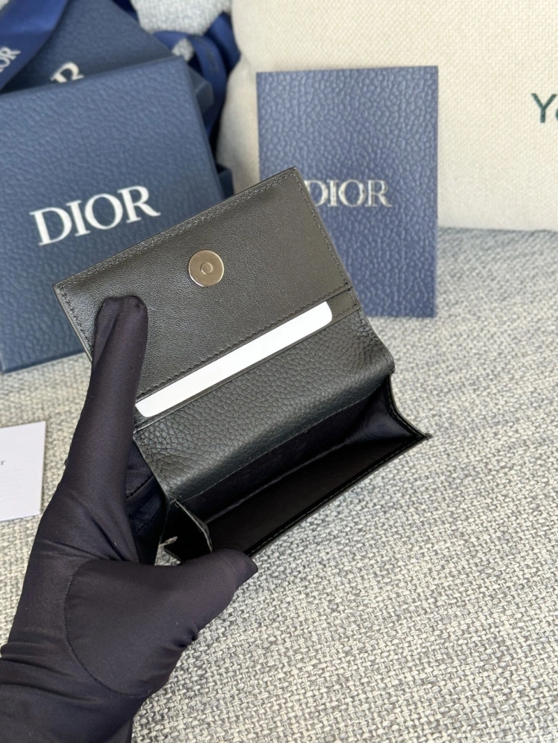 D10r wallets 4081-0591