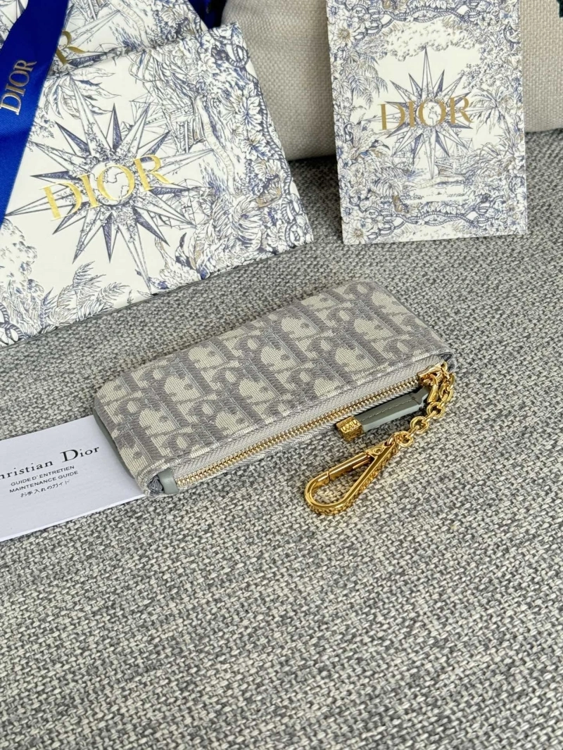 D10r wallets 4081-0597