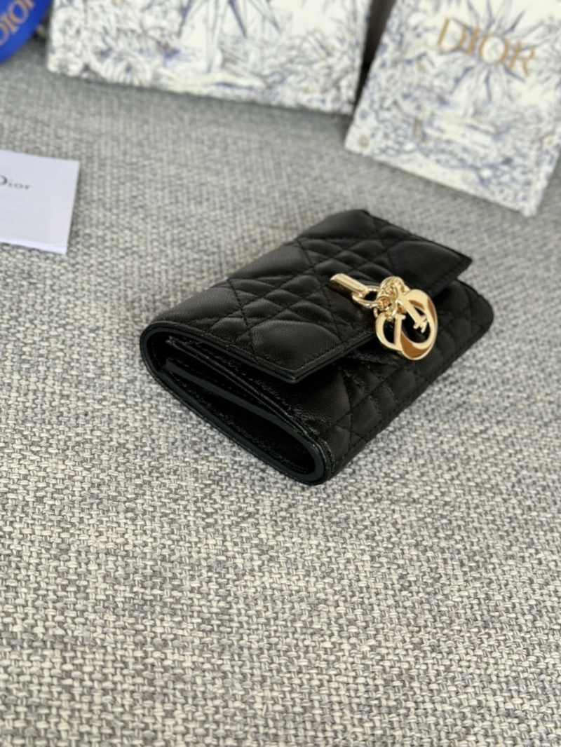 D10r wallets 4081-0633