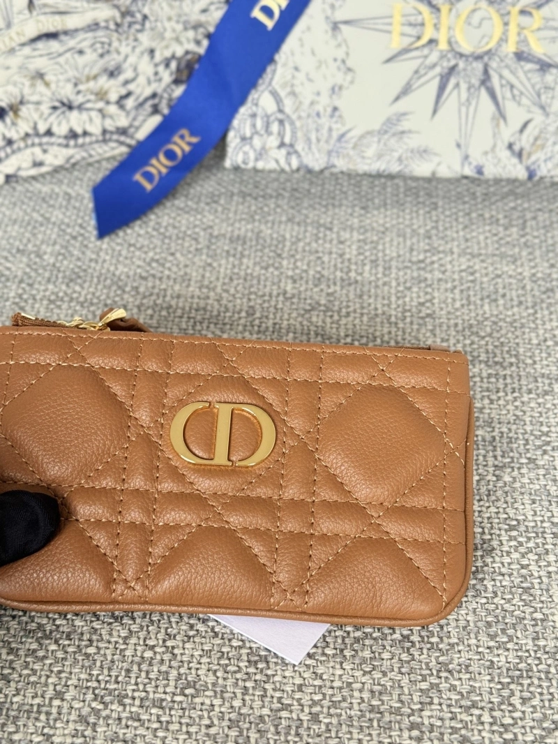 D10r wallets 4081-0660