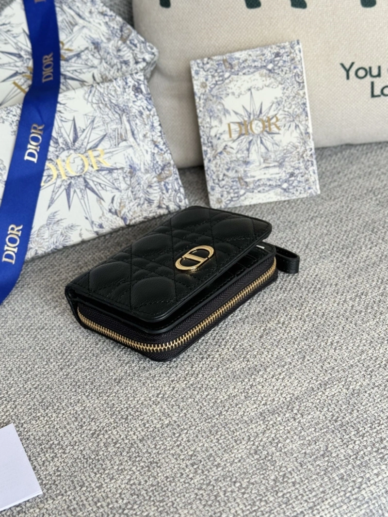 D10r wallets 4081-0675