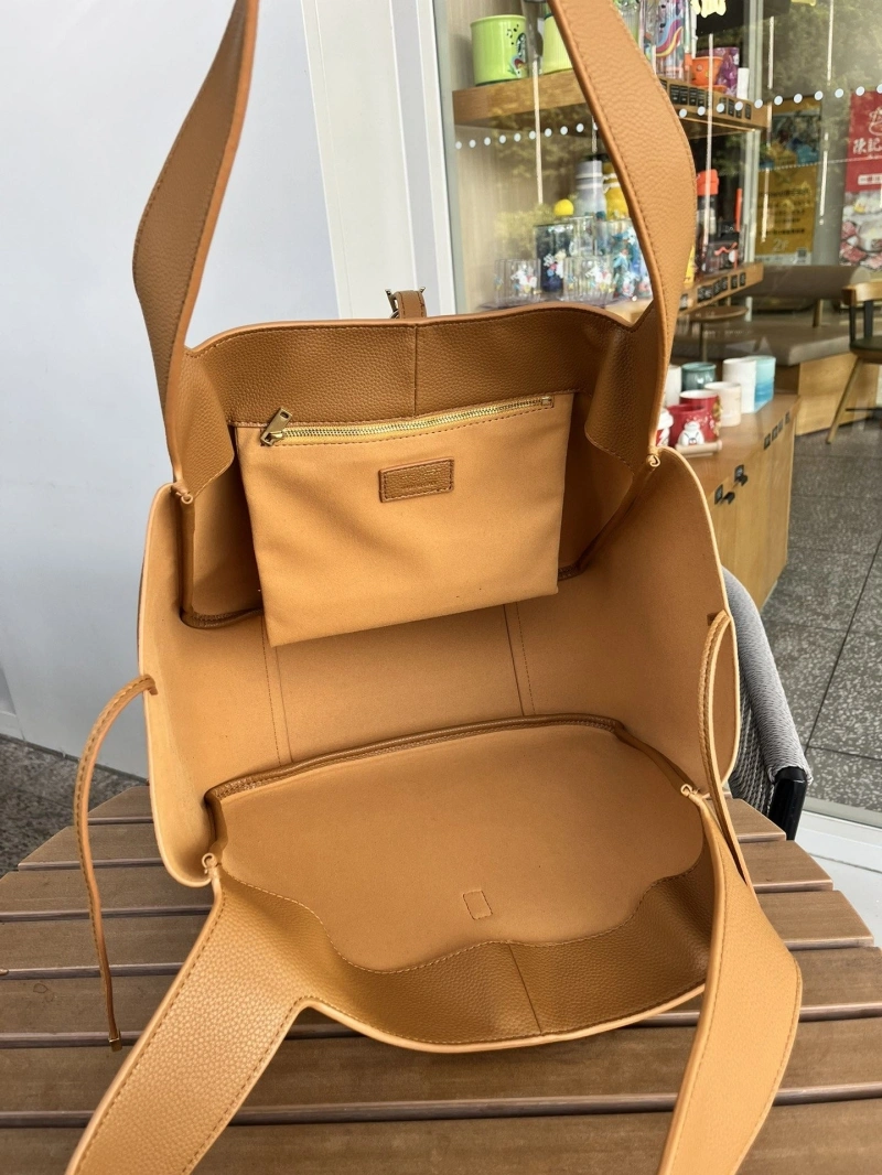 Y51 top handle bags 4081b-0678