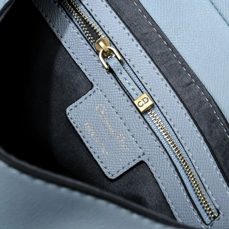 D10r saddle bags 4081b-2079