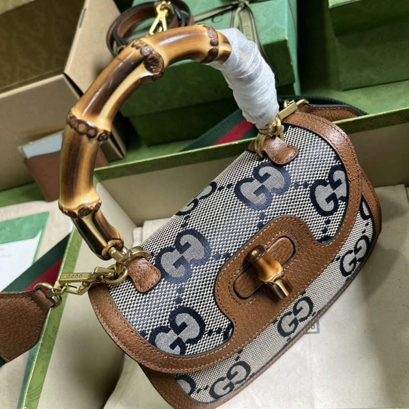 Gvc*1 satchel bags 4094-0799
