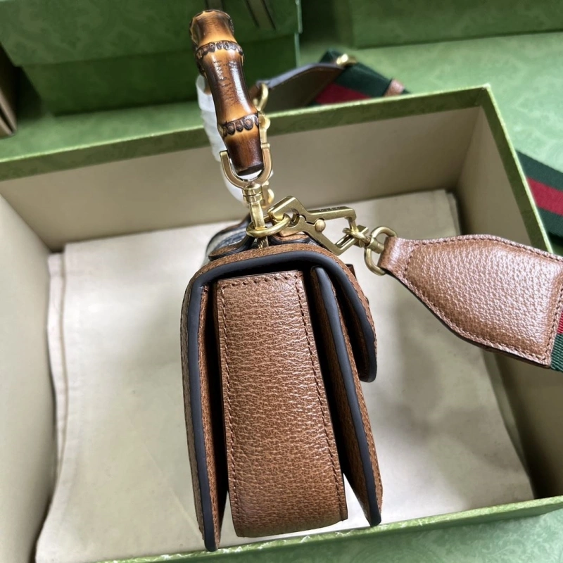Gvc*1 satchel bags 4094-0800