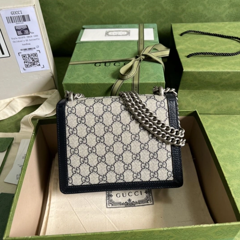 Gvc*1 clutch bags 4094b-0309
