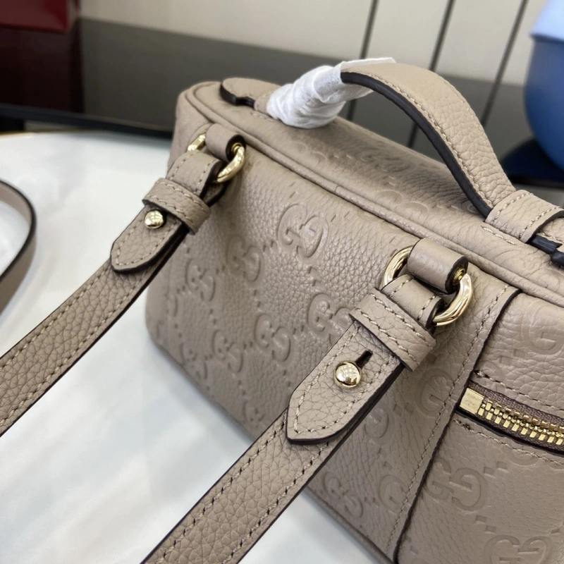 Gvc*1 cosmetic bags 4094b-0411