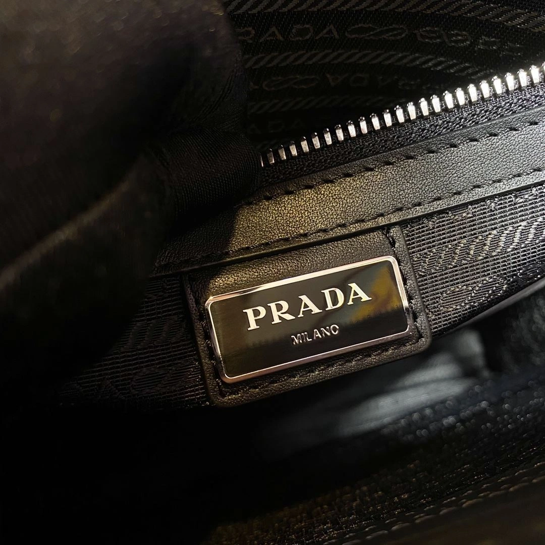 Pra*a shopping bags 4099a-0640