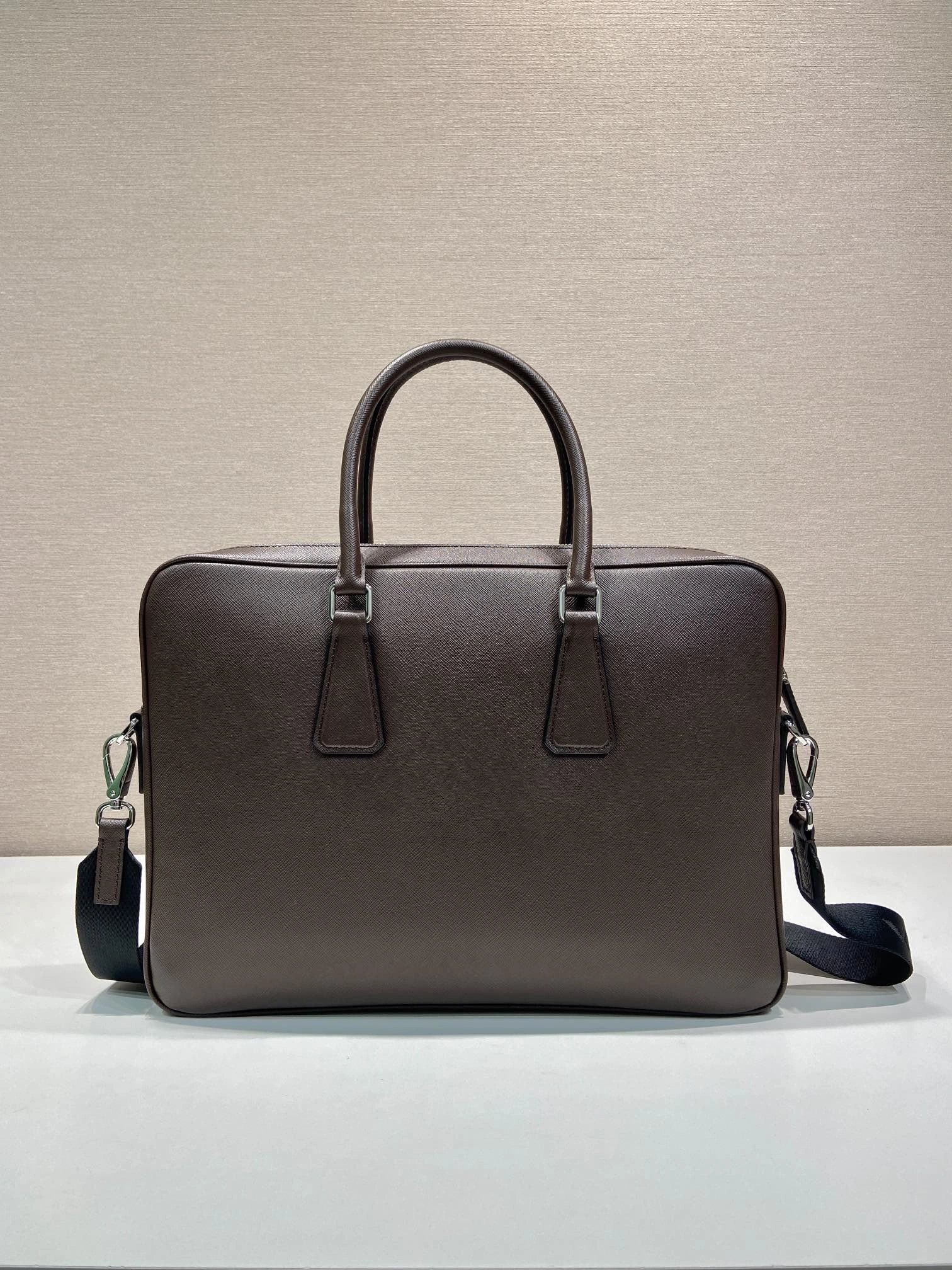Pra*a briefcase 4099a-0682