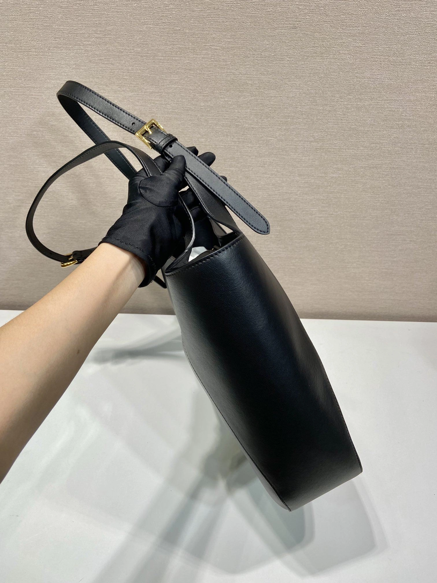 Pra*a shopping bags 4099a-0735