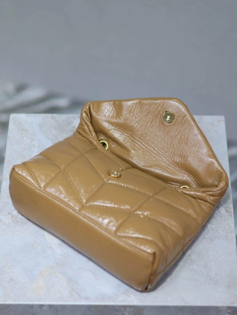 Y51 clutch bags 4113f-0385