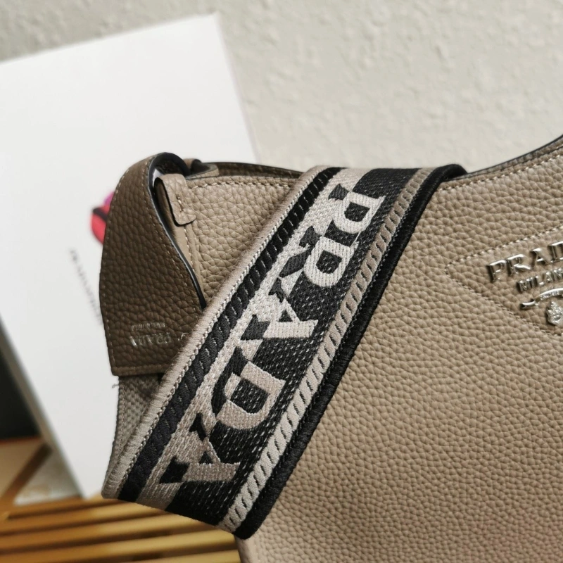 Pra*a satchel bags 4137d-0197