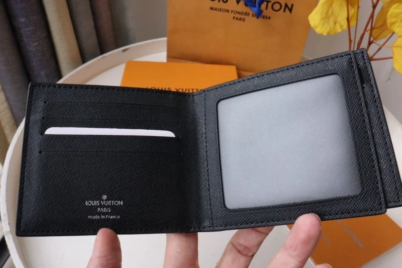 LV Wallets 4178A-0165