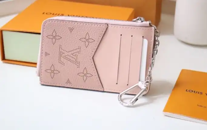 LV Wallets 4178D-0091