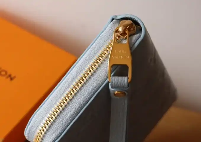 LV Wallets 4178D-0175