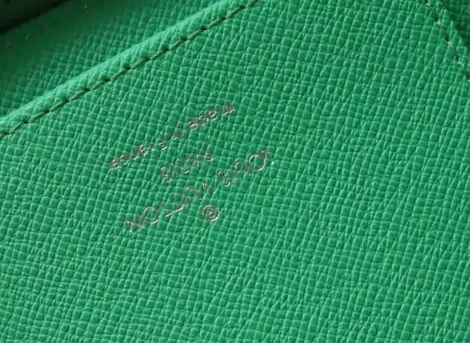 LV Wallets 4178D-0193