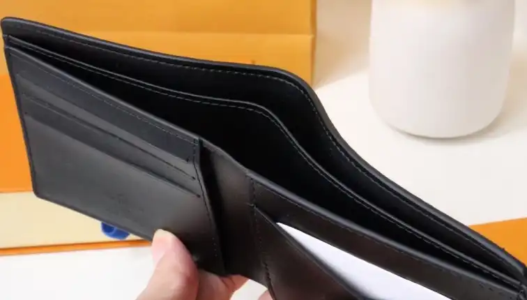 LV Wallets 4178F-0019