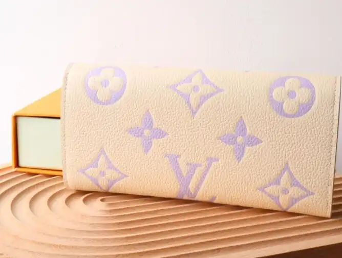 LV Wallets 4178F-0044